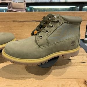 Timberland Women's Nellie Chukka Light Green Boots